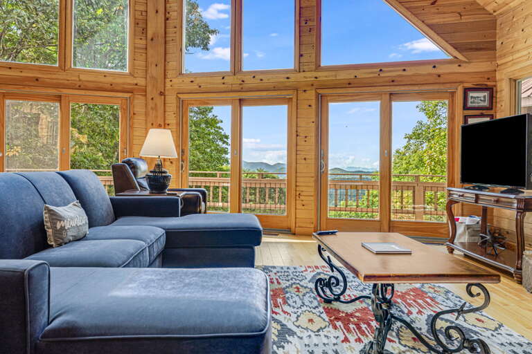 Living Area w/ Deck Access and Mountain Views