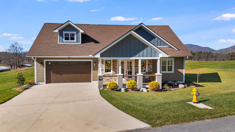Parking & Driveway