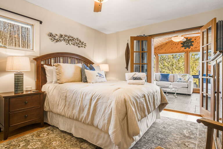 Main Suite/Bedroom Two - Queen Bed