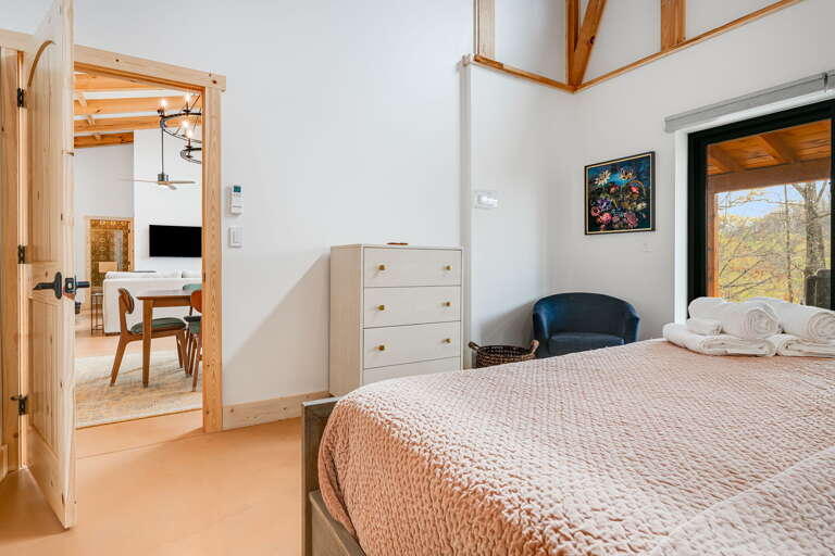 Main Suite/Bedroom One - w/ Seating Main Suite/Bedroom One - w/ Seating