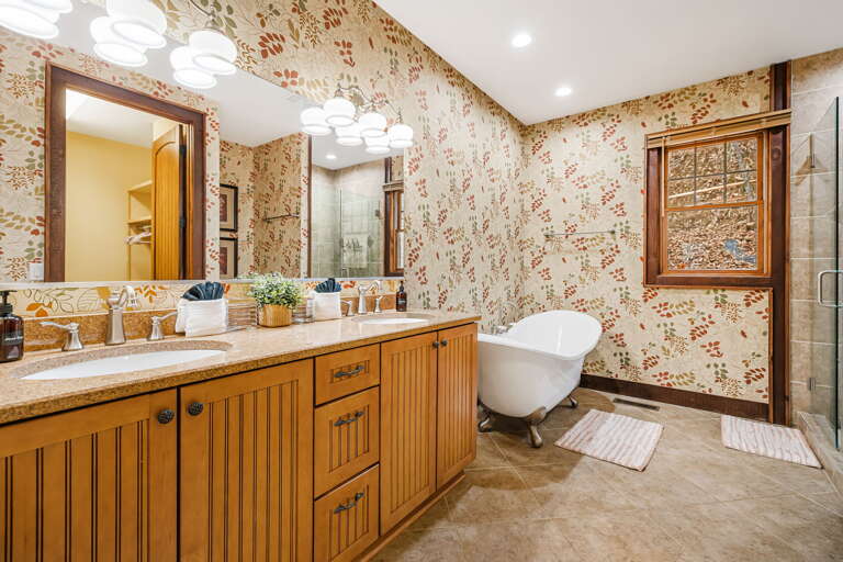 Main Suite/Bedroom One - Attached Full Bath w/ Soaking Tub