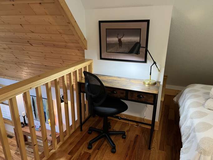 Dedicated Workspace at Serenade Shores