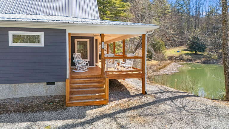 Come On In To Serenade Shores