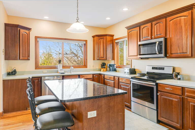 Breakfast Bar Seating