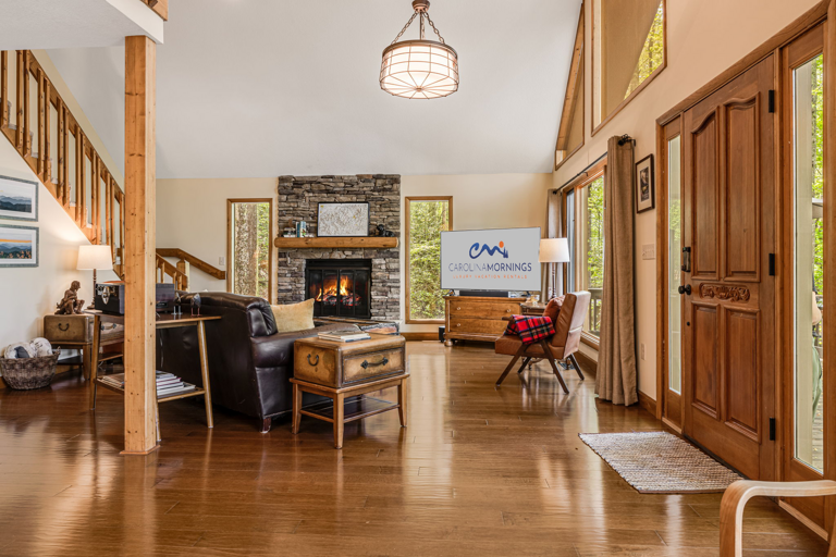 Main Level - Living Area w/ Smart TV and Gas Fireplace Main Level - Living Area w/ Smart TV and Gas Fireplace