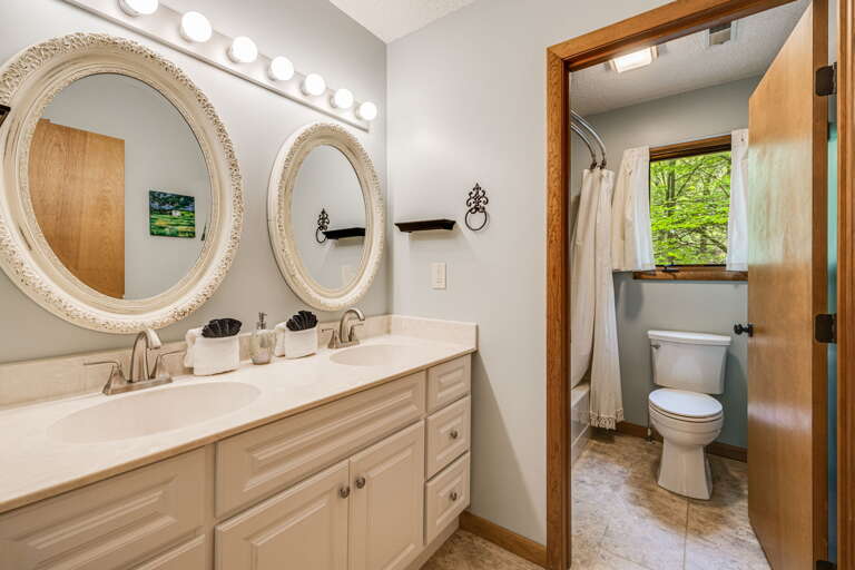 Upper Level - Shared Full Bath w/ Dual Vanities Upper Level - Shared Full Bath w/ Dual Vanities