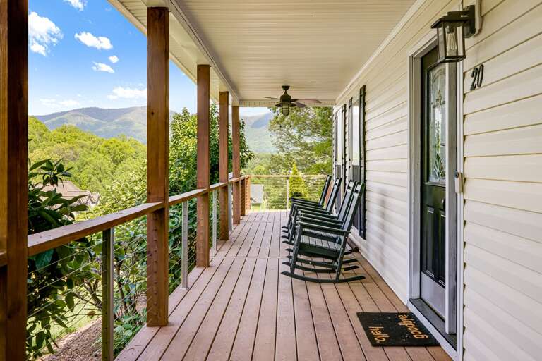 Front Porch w/ Rocking Chair Seating