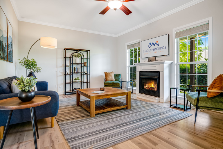 Main Level - Living Area w/ Gas Fireplace and Smart TV