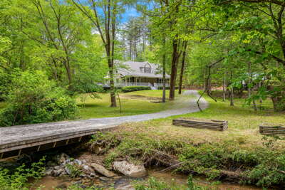 Welcome to Pleasant Grove Hideaway!