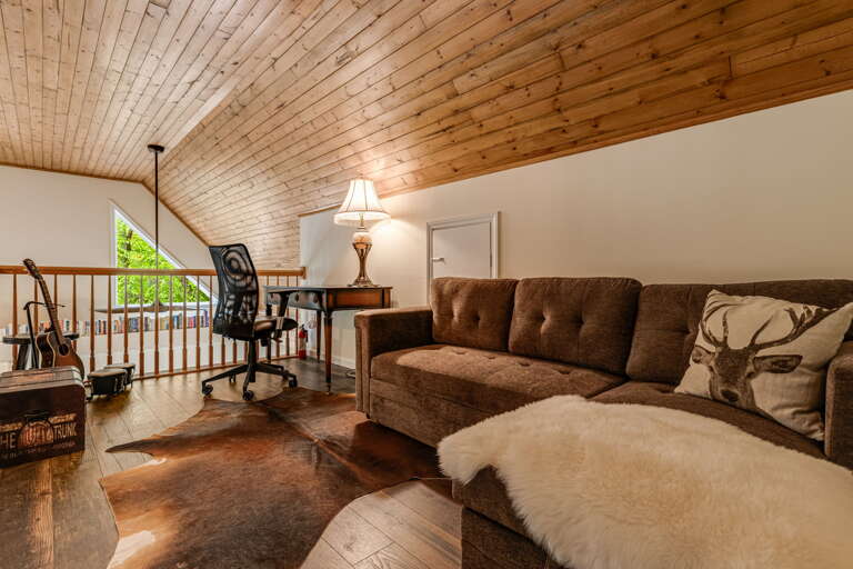 Upper Level Loft Bonus Sleeping: Full-Sized Sleeper Sofa