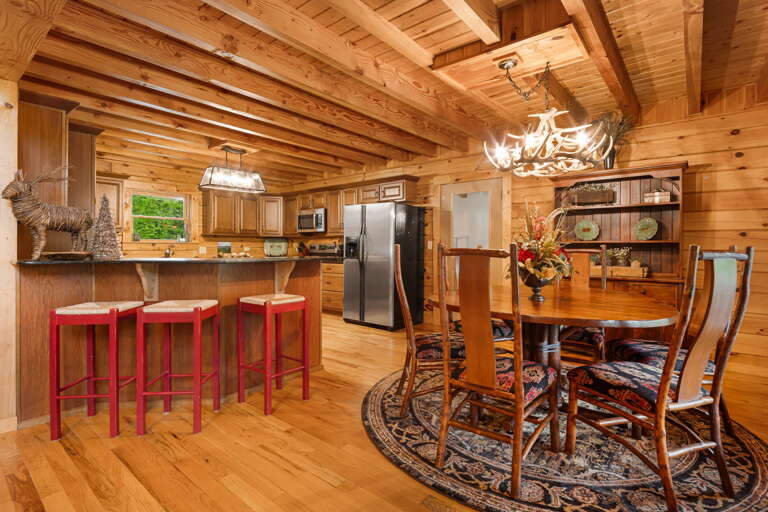Breakfast Bar Seating and Dining Area