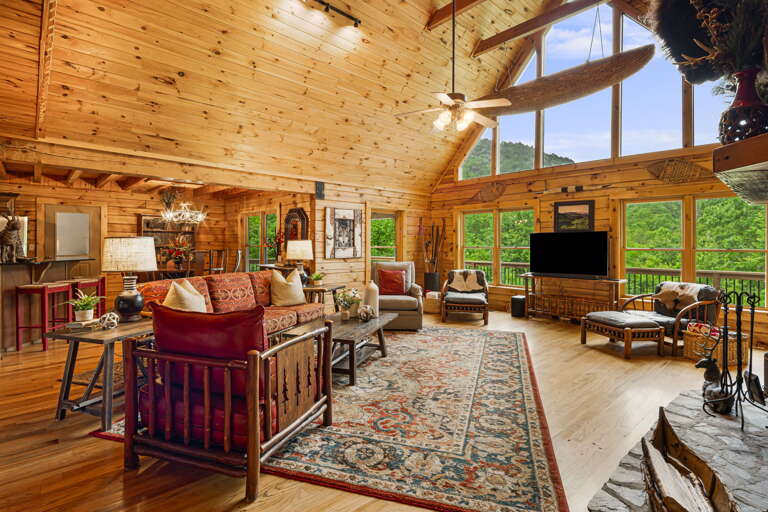 Living Area w/ Smart TV