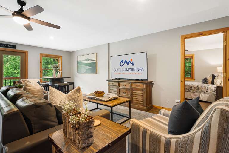 Lower Level - Family Room w/ Smart TV