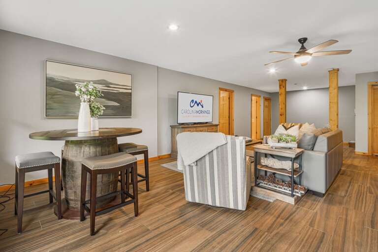 Family Room w/ Smart TV