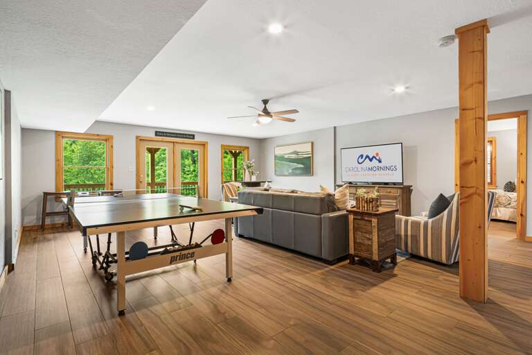 Family Room w/ Smart TV & Ping-Pong Table