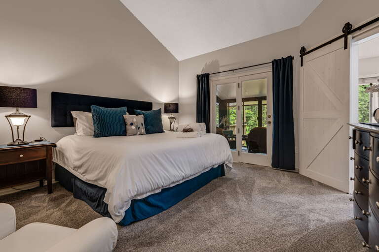 Main Suite/Bedroom One - King Bed w/ Screened Porch Access Main Suite/Bedroom One - King Bed w/ Screened Porch Access