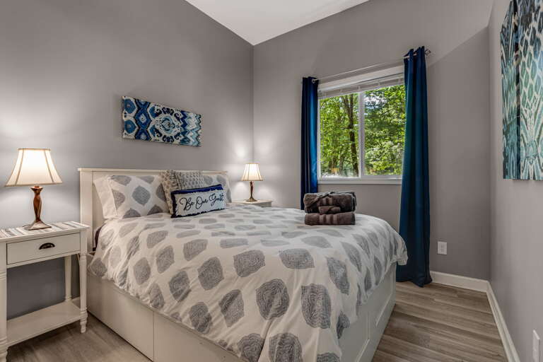 Attached Apartment - Bedroom Four - Queen Bed