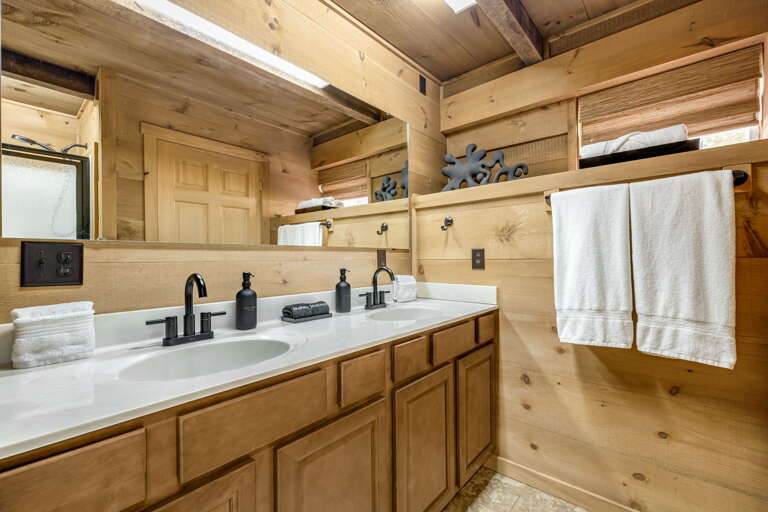 Attached Shower Bath w/ Dual Vanities