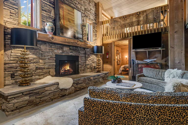 Living Area w/ Gas Fireplace and Smart TV