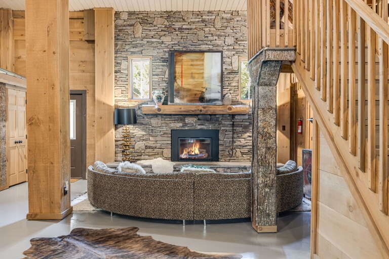 Main Level - Living Area w/ Gas Fireplace and Smart TV