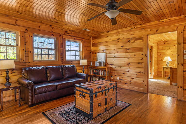 Upper Level - Sitting Area