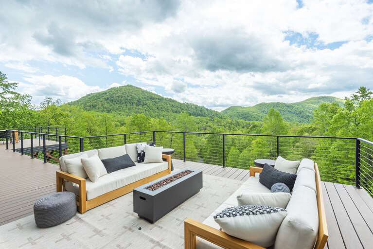Outdoor Seating w/ Panoramic, Year-Round Mountain View