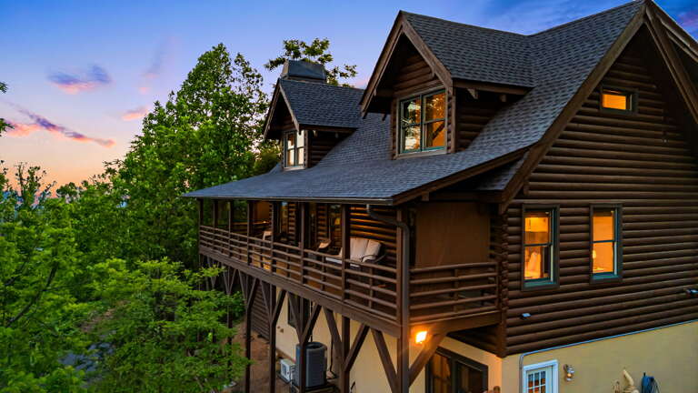 Enjoy Your Stay at Views in the Blues!