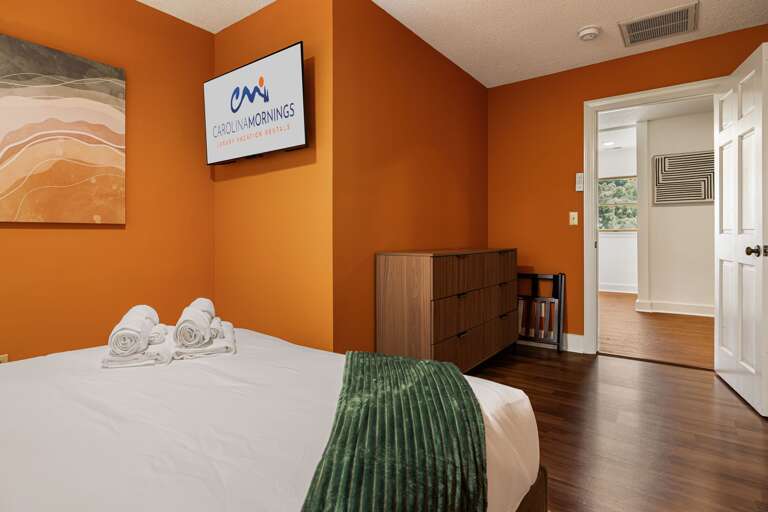Bedroom Five - Queen Bed w/ Smart TV