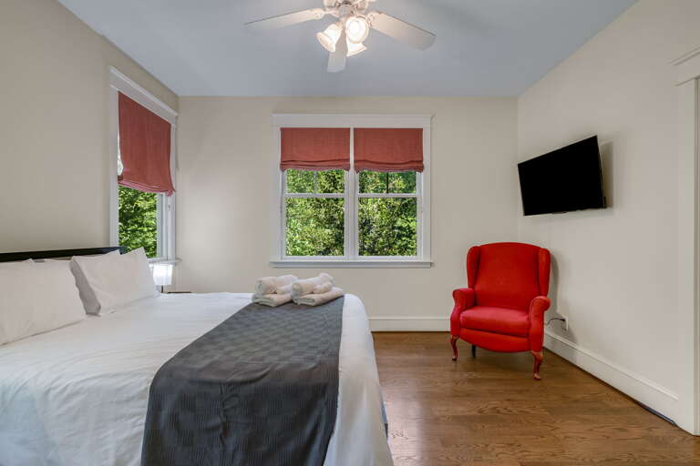 Main Suite/Bedroom Two - Queen Bed w/ Smart TV