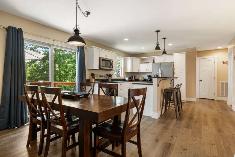 Dining Area and Fully Equipped Kitchen