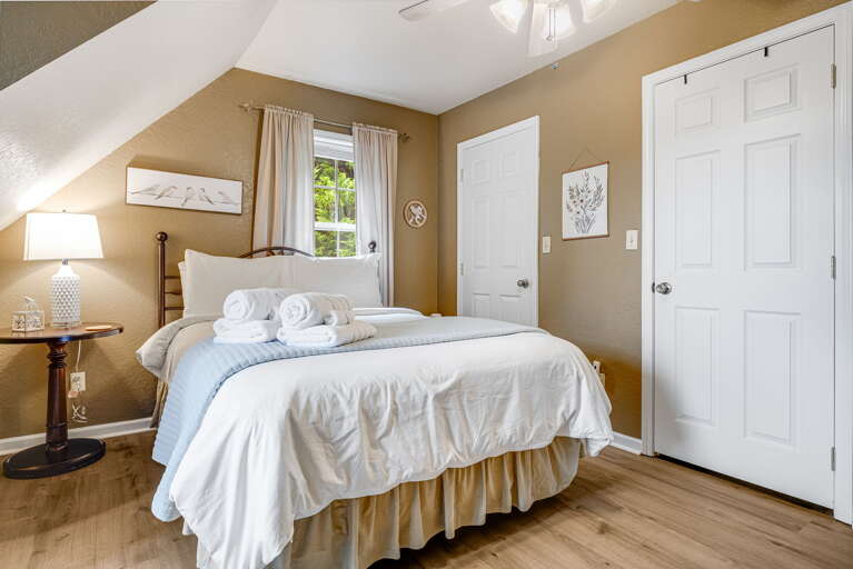 Bedroom Three - Queen Bed