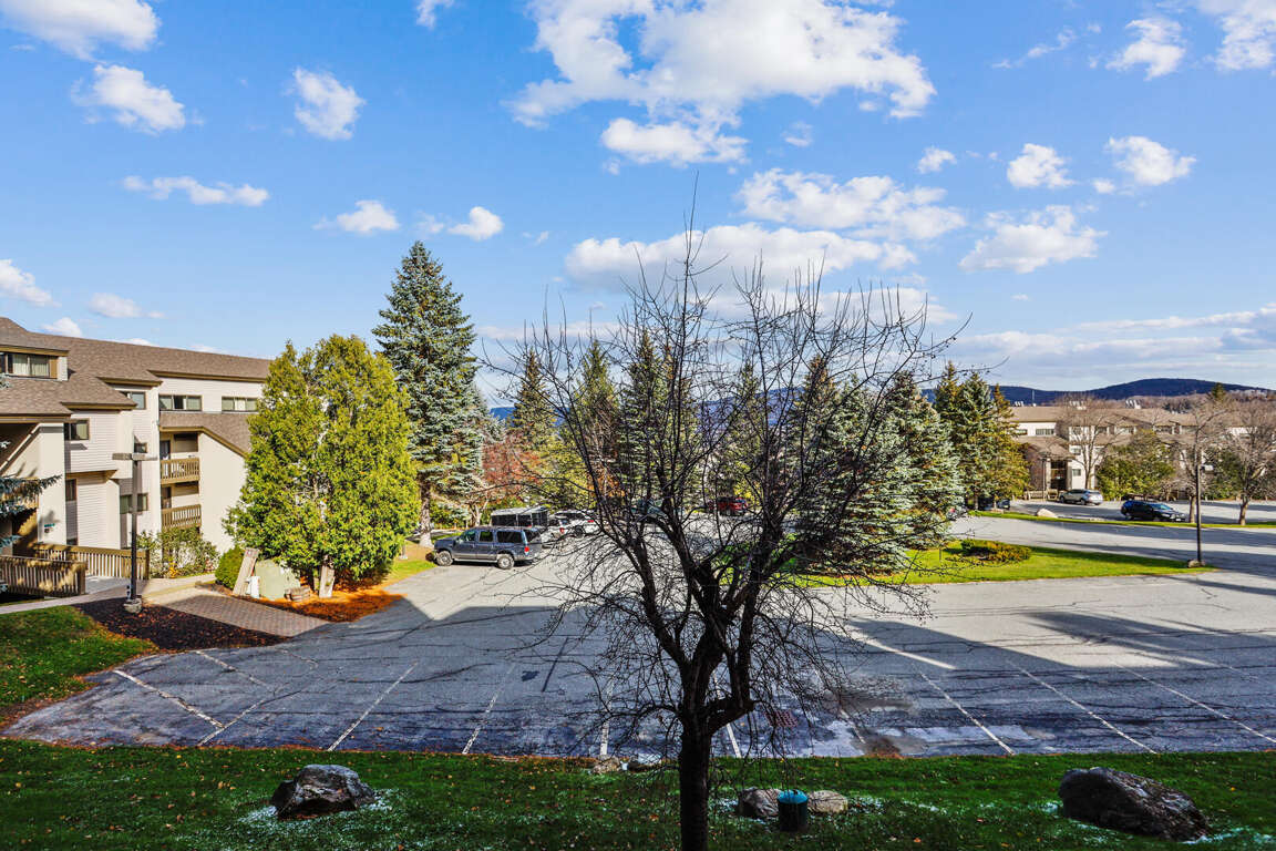 Pinnacle A03 Vacation Rental Condo in Killington, VT 4