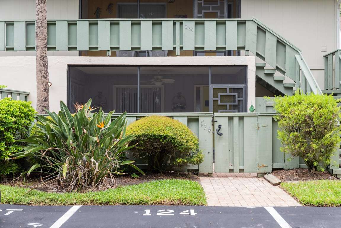 West Bay Cove 124 Spacious 2BR Hideaway in Holmes Beach, FL (169559) Find Rentals