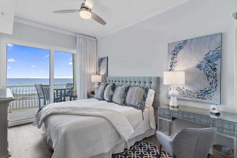 best places to stay with a pet florida