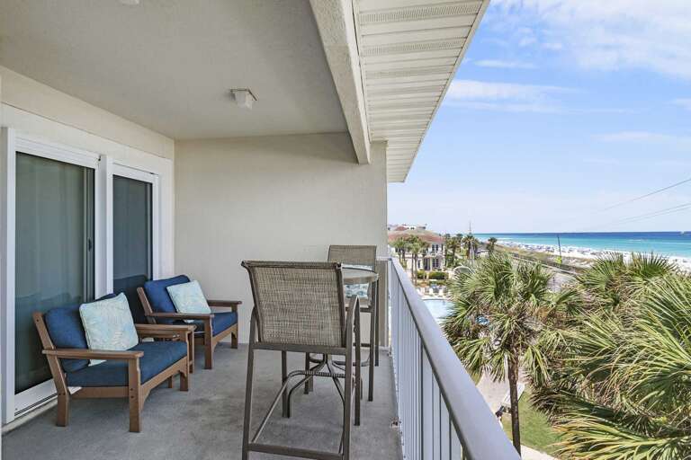 wouldnt you love to drink coffee with this view