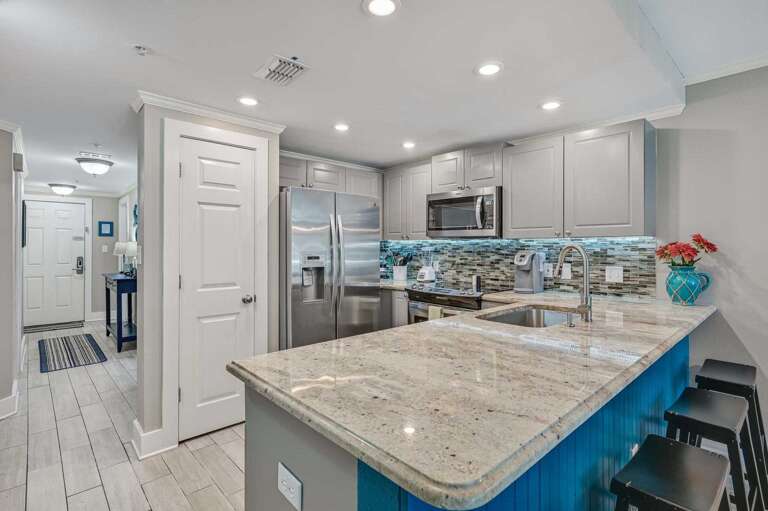 Fully Equipped and Family Ready - Stainless steel
appliances, granite counters, and everything you
need to prep quick breakfasts or full dinners