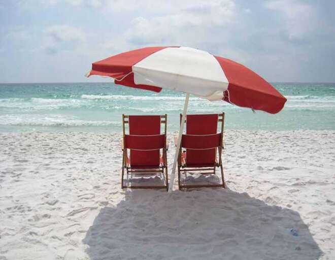 beach service March-October Endless Beach Days Ahead - Bring your towels, set
up your spot, and enjoy the soft white sand and
clear Gulf waters just a short stroll away