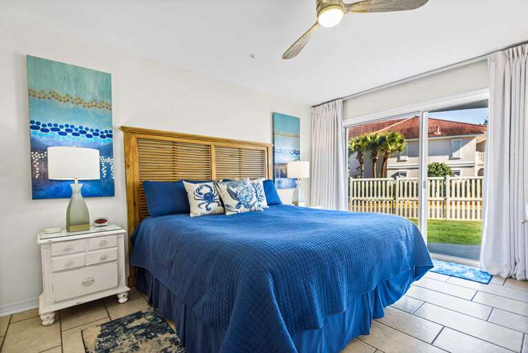 guest king bedroom maravilla 1105