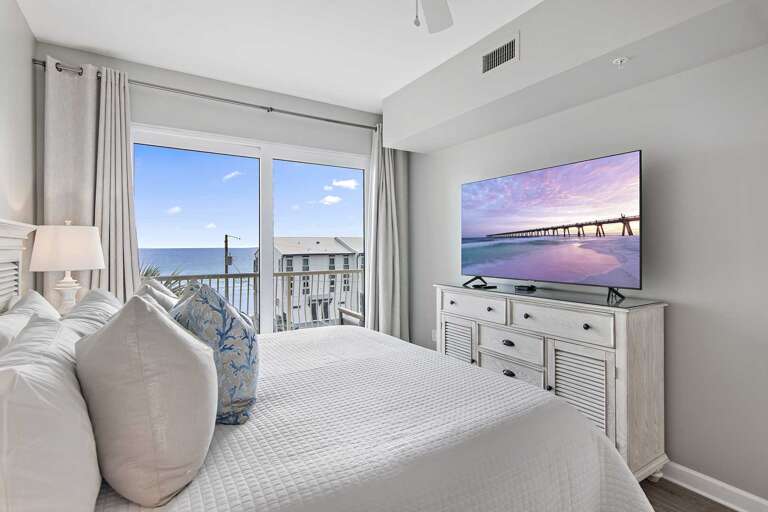 primary beadroom at beach retreat 311