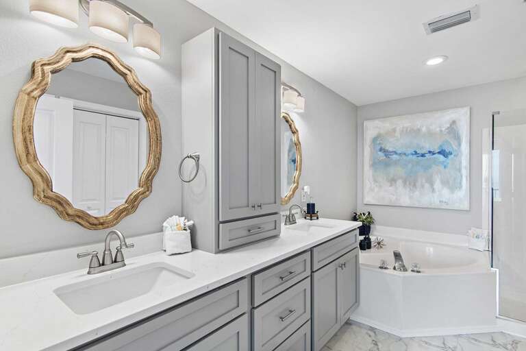 primary bedroom beach retreat 311