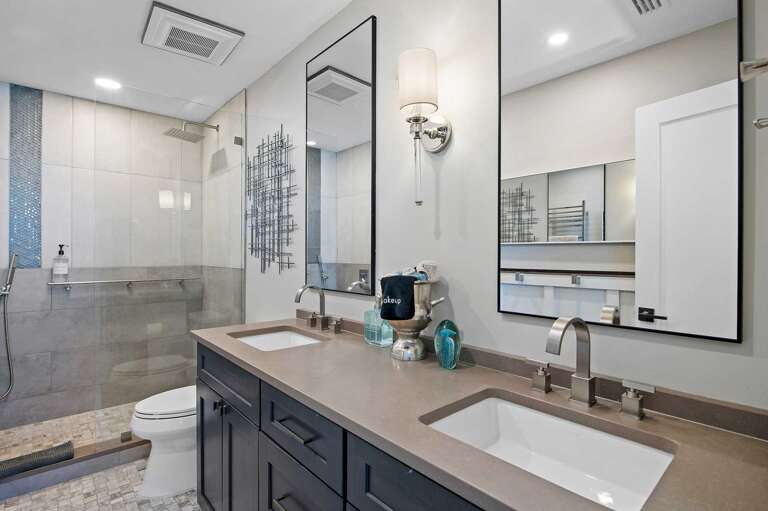 bathroom master leeward key 1006