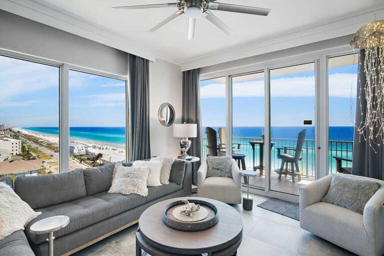 destin living room at leeward key