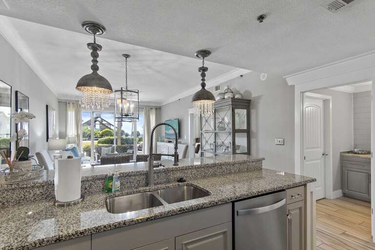 Full kitchen, full comfort, full vacation mode!