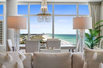Where Gulf Meets Harbor The Perfect Destin Vacation