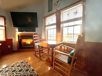 N3325- Ocean Pursuit