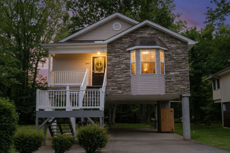 Creekside Cottage
