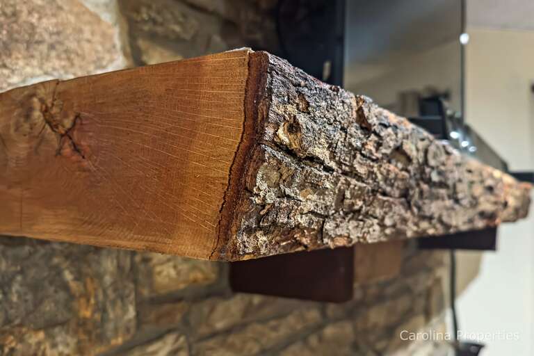 Live wood mantle