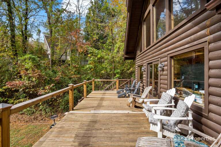 Additional seating on the large lakeside deck