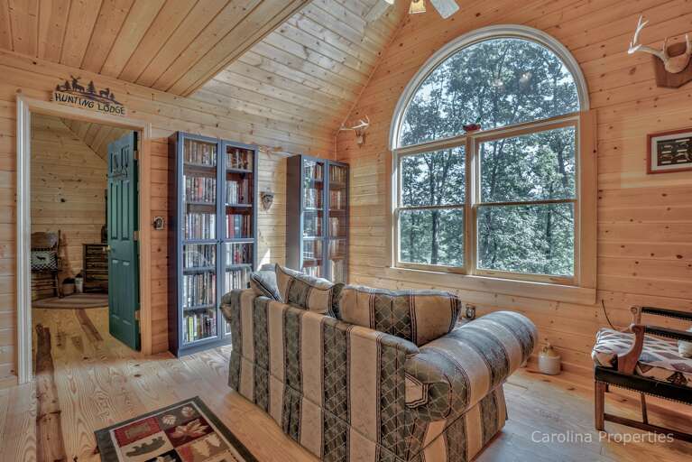 Nice relaxing spot to sit Nice relaxing spot to sit