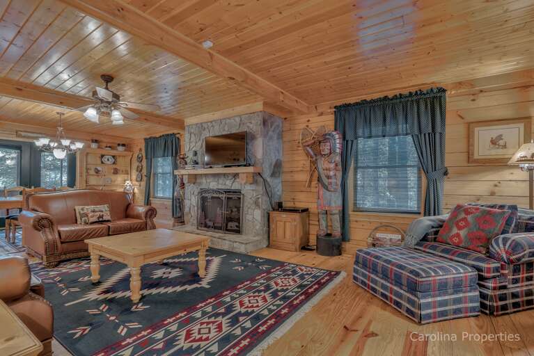 Comfortable seating areas Comfortable seating areas